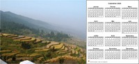 Calendrier 2025 annuel à imprimer, format paysage, une ligne par trimestre, à droite d'une photo