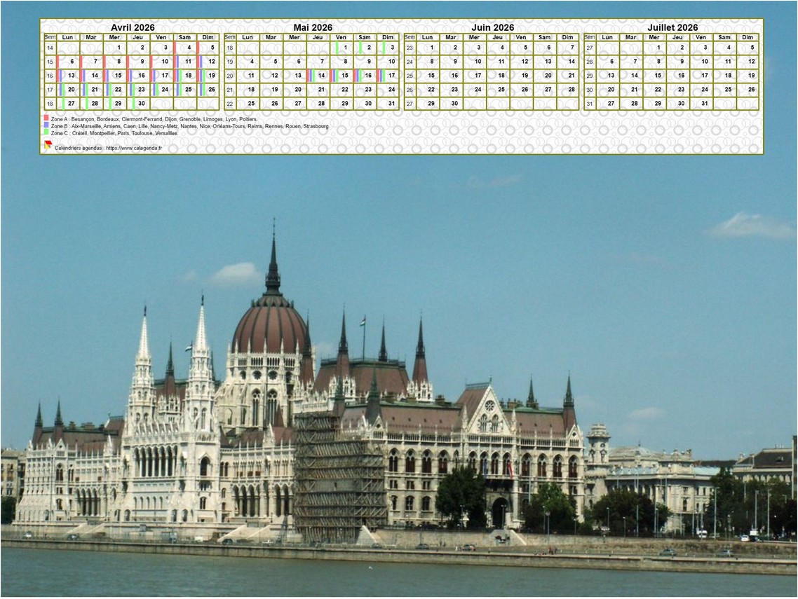 Calendrier à imprimer de quatre mois, format paysage, au dessus de la partie supérieure d'une photo