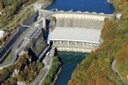 La centrale hydroélectrique de Génissiat, dans le département de l'Ain